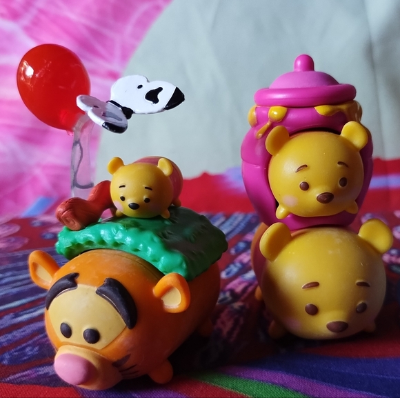 Disney Tsum Tsum Tigger Butterfly Balloon Hill Mystery Stack Pack Series 4 - Picture 2 of 9